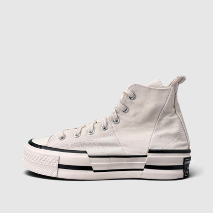 Converse Chuck 70 Plus, buty sportowe damskie w bardzo dobrym stanie rozmiar 39.5, boczny profil, lewa strona