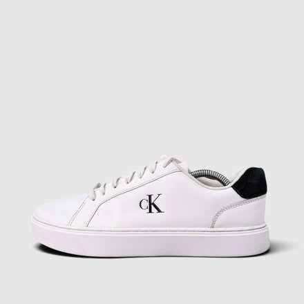 Calvin Klein Classic Cupsole, buty sportowe damskie w bardzo dobrym stanie rozmiar 40, boczny profil, lewa strona