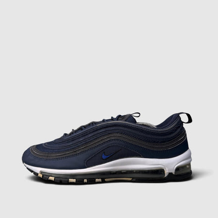 Nike Air Max 97, buty sportowe męskie w bardzo dobrym stanie rozmiar 45, boczny profil, lewa strona