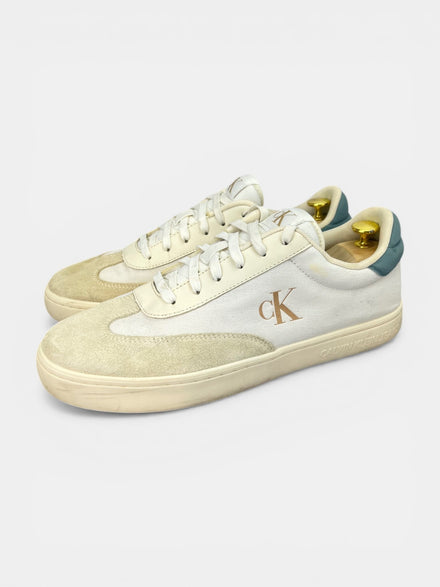 Calvin Klein Jeans Classic Cupsole Low Mix MG 402366-01 - buty sportowe, widok z boku