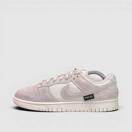 Nike Dunk Low Cordura Light Orewood Brown, buty sportowe damskie w bardzo dobrym stanie rozmiar 38.5, boczny profil, lewa strona