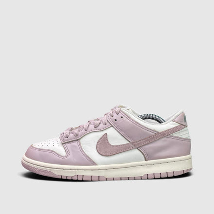 Nike Dunk Low, buty sportowe damskie w bardzo dobrym stanie rozmiar 40, boczny profil, lewa strona