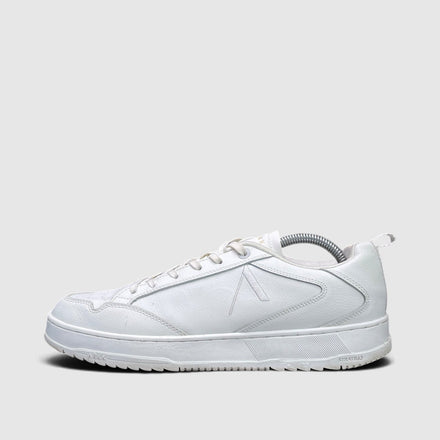 Arkk Copenhagen Visuklass Leather, buty sportowe męskie w bardzo dobrym stanie rozmiar 44, boczny profil, lewa strona