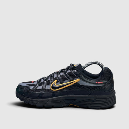 Nike P-6000, buty sportowe damskie w bardzo dobrym stanie rozmiar 38.5, boczny profil, lewa strona