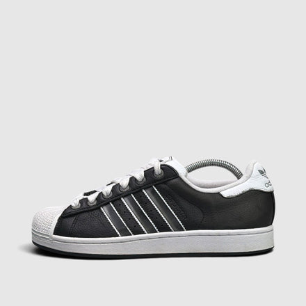 Adidas Superstar II, buty sportowe męskie w bardzo dobrym stanie rozmiar 42, boczny profil, lewa strona