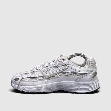 Nike P-6000, buty sportowe damskie w bardzo dobrym stanie rozmiar 36, boczny profil, lewa strona