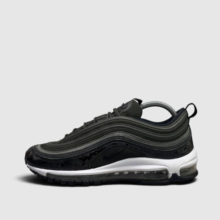 Nike Air Max 97, buty sportowe męskie w bardzo dobrym stanie rozmiar 41, boczny profil, lewa strona