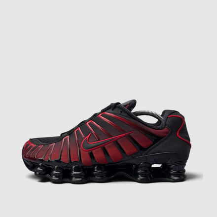 Nike Shox TL Deadpool, buty sportowe męskie w dobrym stanie rozmiar 44.5, boczny profil, lewa strona