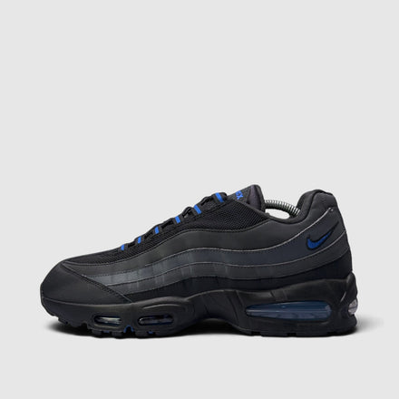 Nike Air Max 95, buty sportowe męskie w bardzo dobrym stanie rozmiar 45.5, boczny profil, lewa strona