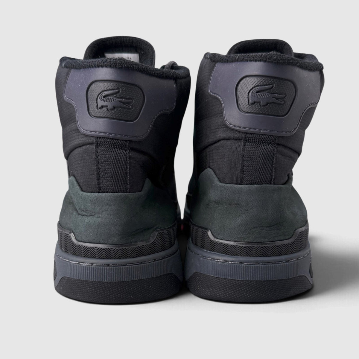 Lacoste T-Clip Winter Mid, śniegowce męskie w bardzo dobrym stanie rozmiar 46, widok z tyłu