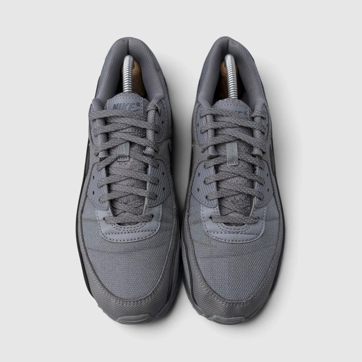 Nike Air Max 90 Premium Smoke Grey Black, buty sportowe męskie w bardzo dobrym stanie rozmiar 42, widok z góry