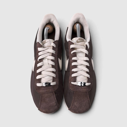 Nike Classic Cortez Baroque Brown, buty sportowe damskie w bardzo dobrym stanie rozmiar 40.5, widok z góry