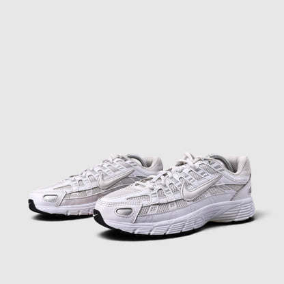 Nike P-6000, buty sportowe damskie w bardzo dobrym stanie rozmiar 38, para butów