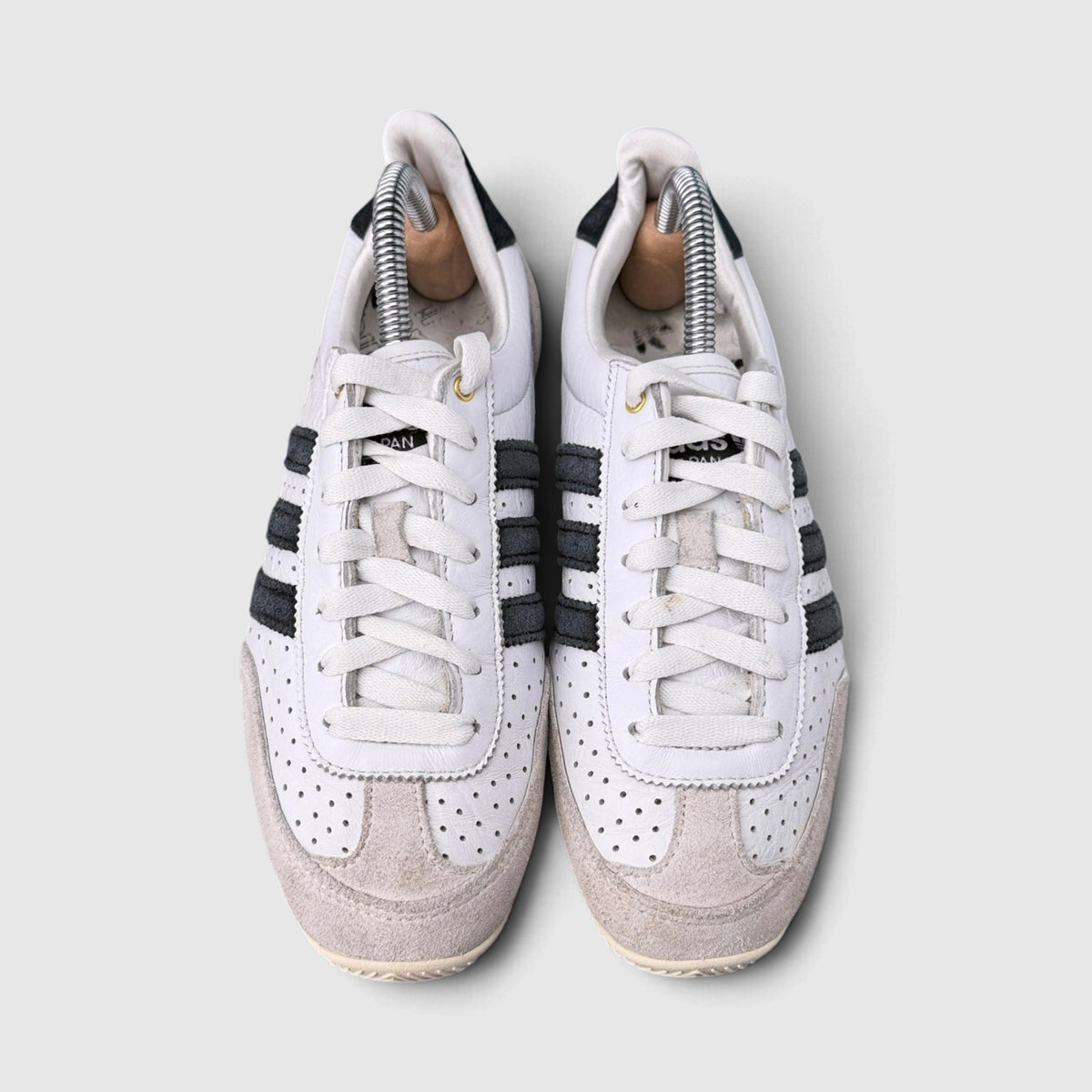 Adidas Japan, buty sportowe damskie w bardzo dobrym stanie rozmiar 37 1/3, widok z przodu
