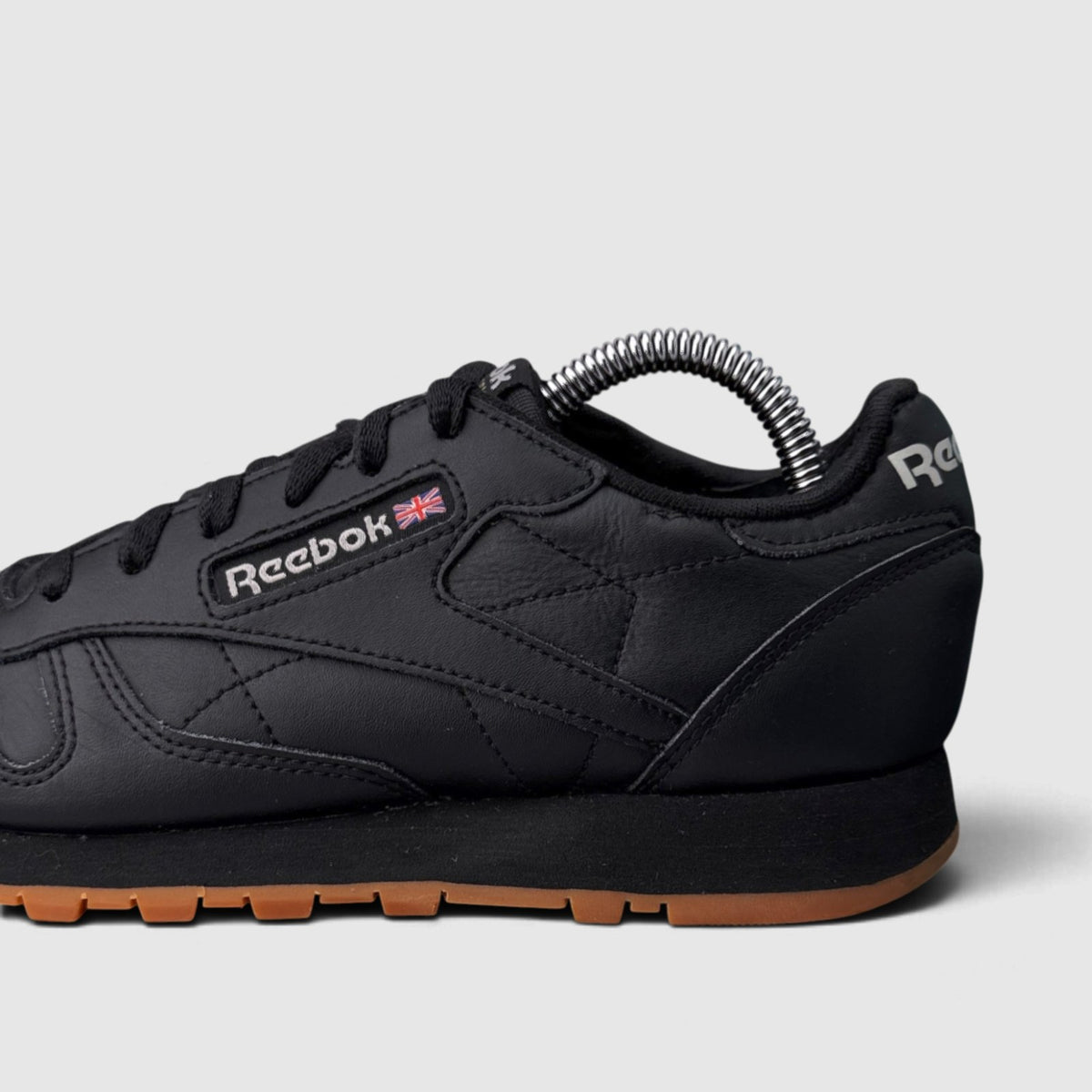 Reebok Glide, buty sportowe damskie w bardzo dobrym stanie rozmiar 38, boczny profil, lewa strona