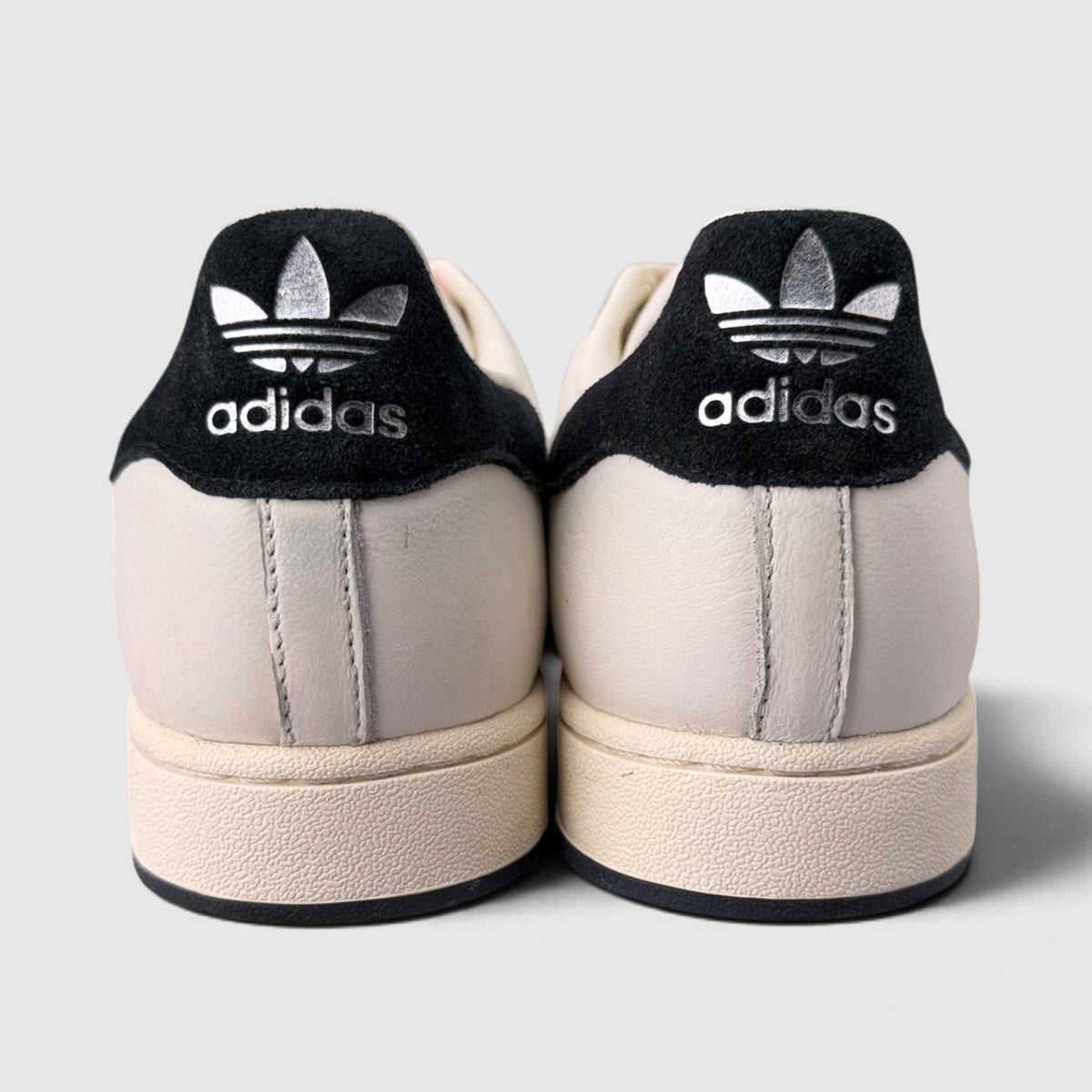 Adidas Superstar II Coca-Cola, buty sportowe męskie w bardzo dobrym stanie rozmiar 44 2/3, widok z tyłu