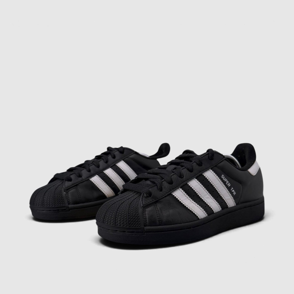 Adidas Superstar II Black White, buty sportowe damskie w bardzo dobrym stanie rozmiar 40, para butów
