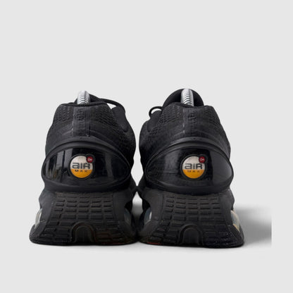 Nike Air Max DN Black Metallic Grey, buty sportowe męskie w bardzo dobrym stanie rozmiar 42, widok z tyłu