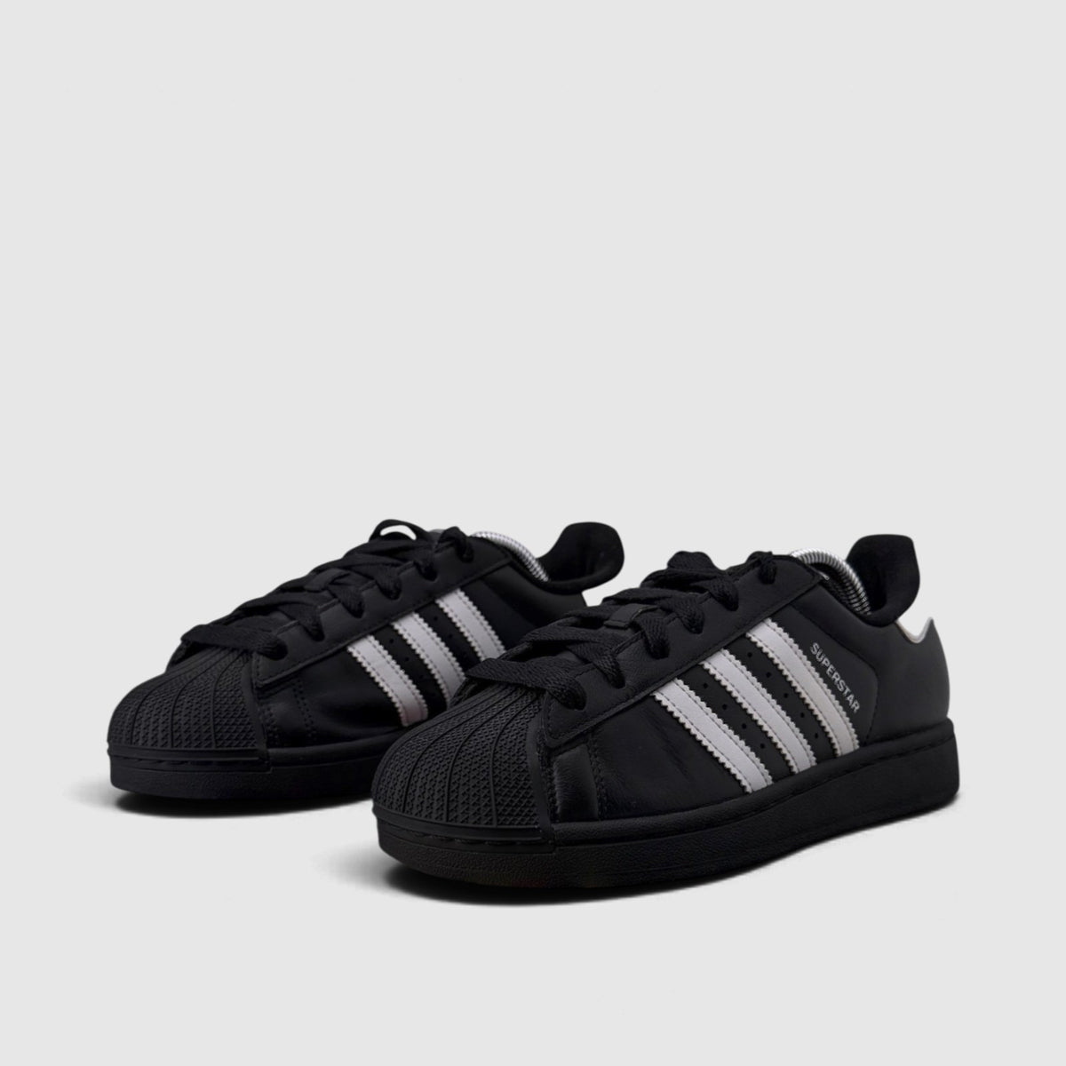 Adidas Superstar II Black White, buty sportowe damskie w bardzo dobrym stanie rozmiar 38 2/3, para butów