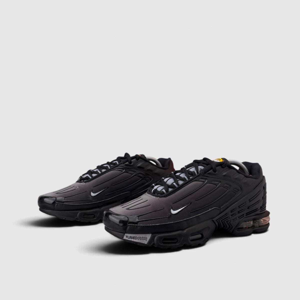 Nike Air Max Plus III Wolf Grey, buty sportowe męskie w bardzo dobrym stanie rozmiar 42.5, para butów