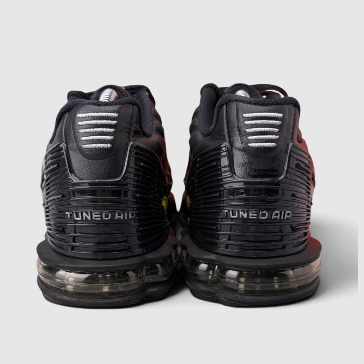 Nike Air Max Plus III Wolf Grey, buty sportowe męskie w bardzo dobrym stanie rozmiar 42.5, widok z tyłu