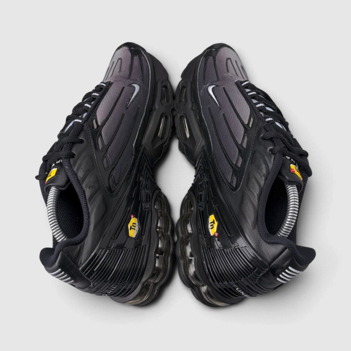 Nike Air Max Plus III Wolf Grey, buty sportowe męskie w bardzo dobrym stanie rozmiar 42.5, para butów