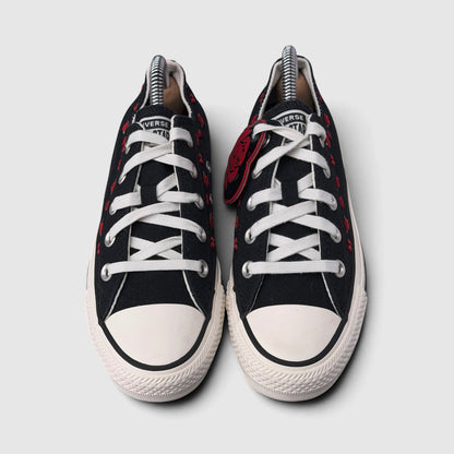 Converse Chuck Taylor All Star Love Me, Love Me Not, buty sportowe damskie w bardzo dobrym stanie rozmiar 36.5, widok z przodu