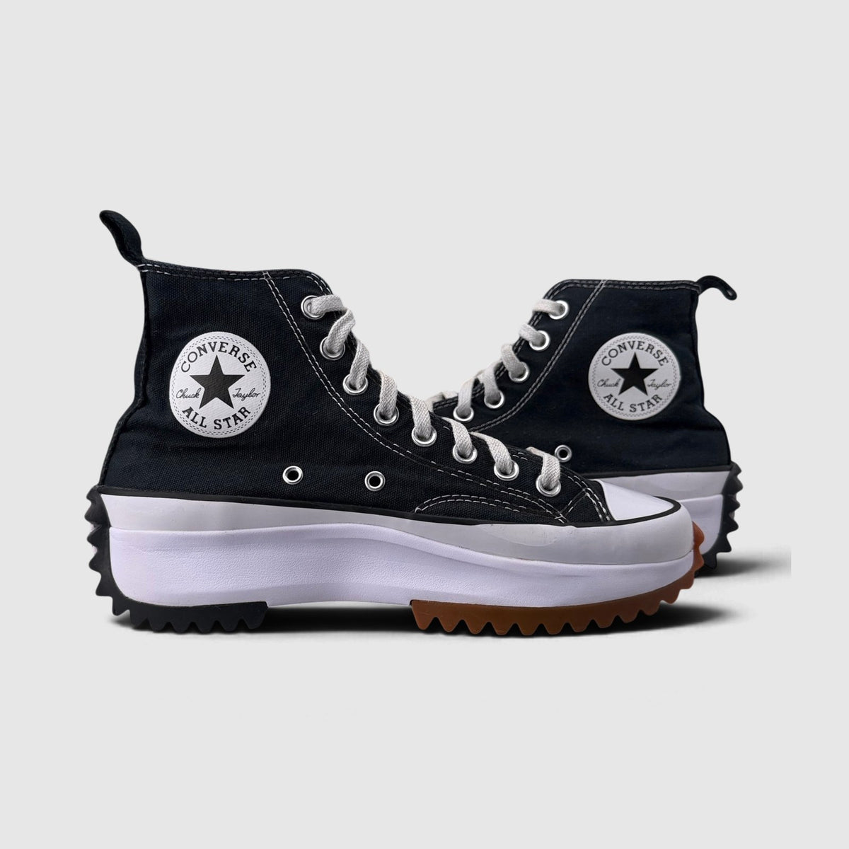 Converse Run Star Hike Platform Black, buty sportowe damskie w bardzo dobrym stanie rozmiar 39, para butów