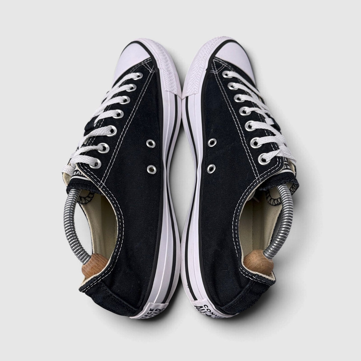 Converse Chuck Taylor All Star Black, buty sportowe męskie w bardzo dobrym stanie rozmiar 43, widok z góry