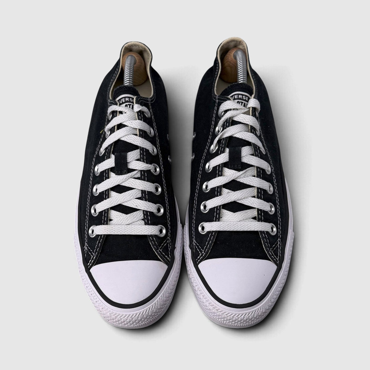 Converse Chuck Taylor All Star Black, buty sportowe męskie w bardzo dobrym stanie rozmiar 43, widok z góry
