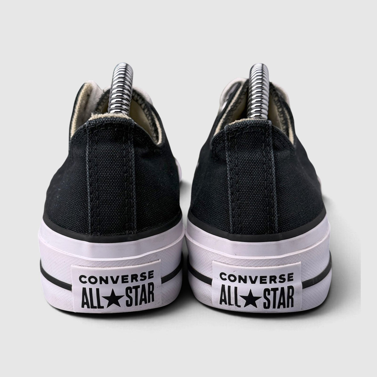 Converse Chuck Taylor All Star Lift, buty sportowe damskie w bardzo dobrym stanie rozmiar 37, widok z tyłu