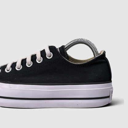 Converse Chuck Taylor All Star Lift, buty sportowe damskie w bardzo dobrym stanie rozmiar 37, boczny profil, lewa strona