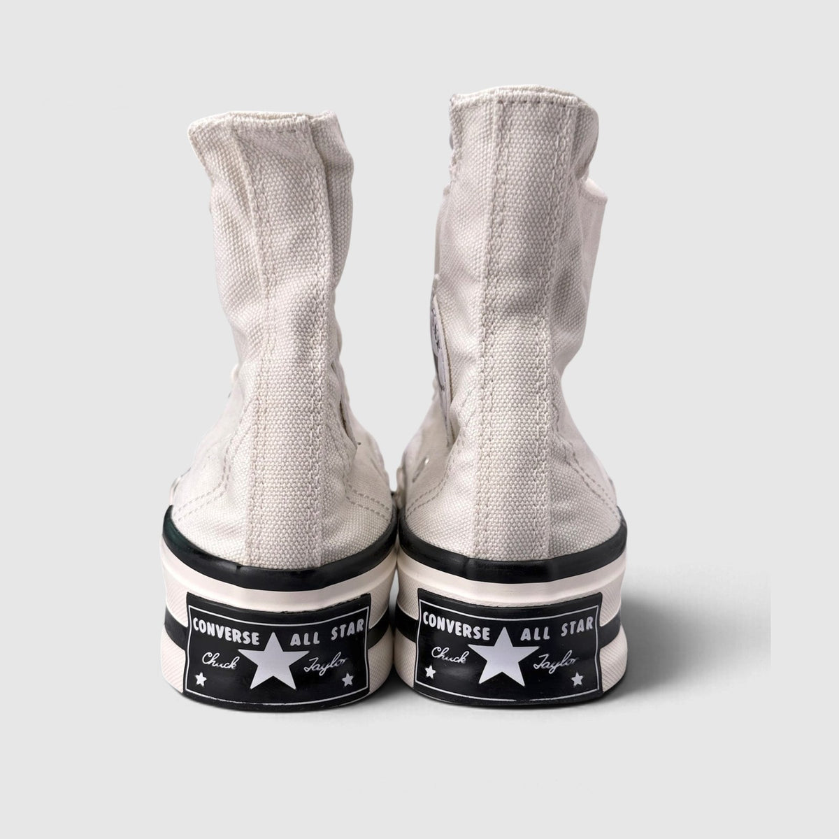 Converse Chuck 70 Plus, buty sportowe damskie w bardzo dobrym stanie rozmiar 39.5, widok z tyłu