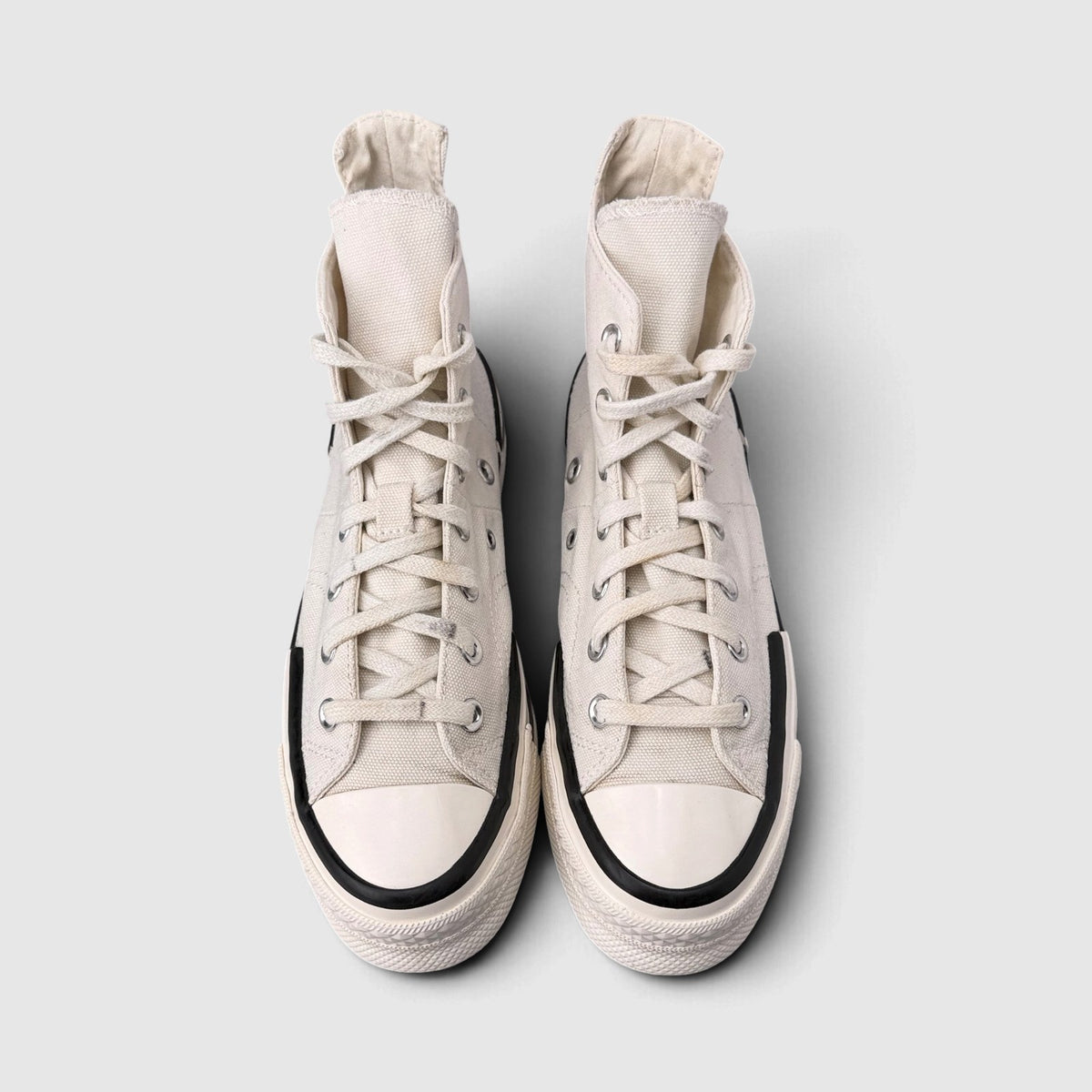 Converse Chuck 70 Plus, buty sportowe damskie w bardzo dobrym stanie rozmiar 39.5, widok z przodu