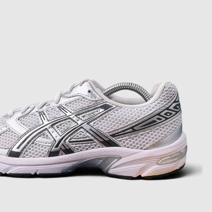 Asics GEL-1130, buty sportowe damskie w bardzo dobrym stanie rozmiar 39.5, boczny profil, lewa strona