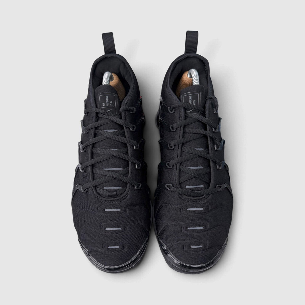 Nike Air VaporMax Plus Triple Black, buty sportowe męskie w bardzo dobrym stanie rozmiar 43, widok z góry