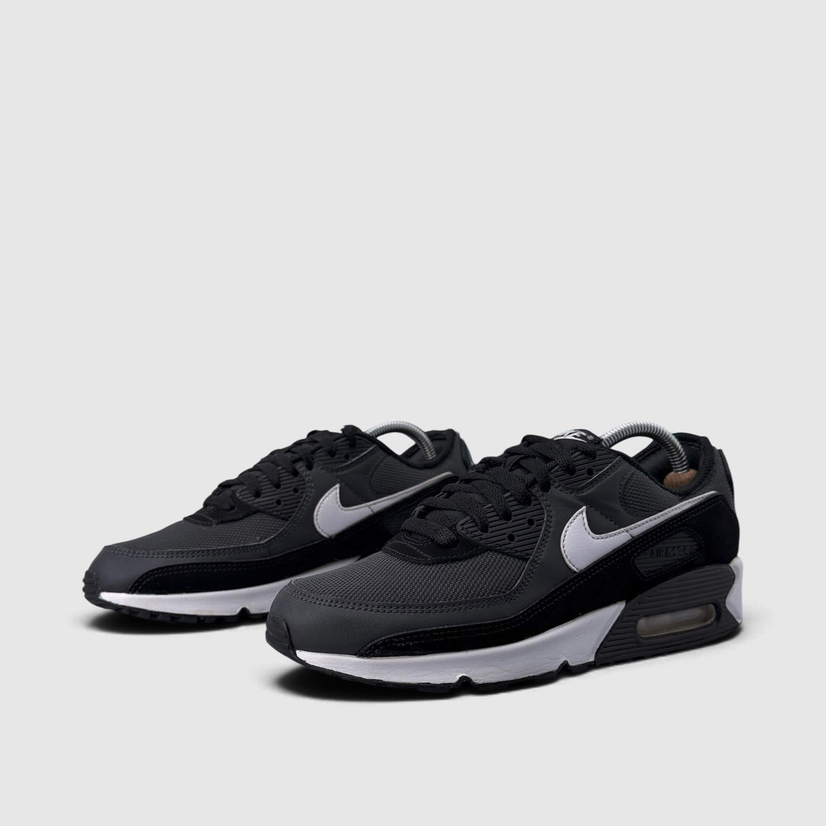Nike Air Max 90, buty sportowe męskie w bardzo dobrym stanie rozmiar 42, para butów
