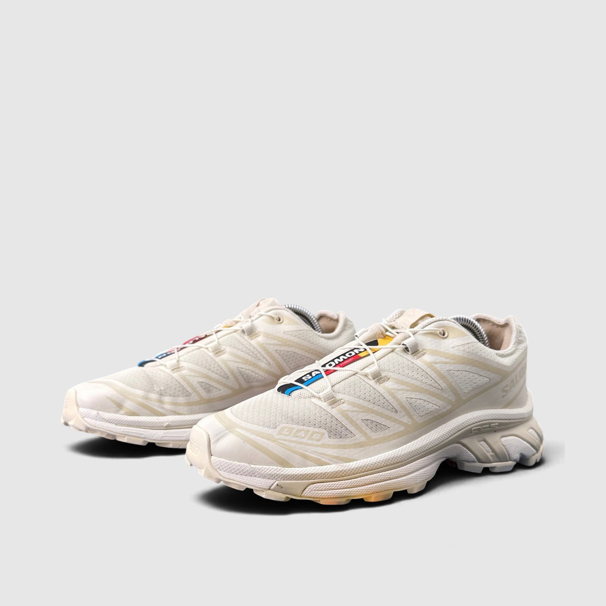 Salomon XT-6 Vanilla Ice / Almond Milk, trekkingi damskie w bardzo dobrym stanie rozmiar 38 2/3, para butów