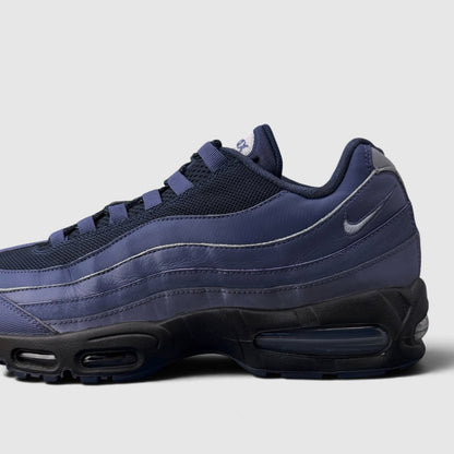Nike Air Max 95 Sanded Purple, buty sportowe męskie w bardzo dobrym stanie rozmiar 46, detal