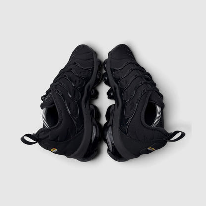 Nike Air VaporMax Plus Triple Black, buty sportowe męskie w bardzo dobrym stanie rozmiar 43, widok z góry