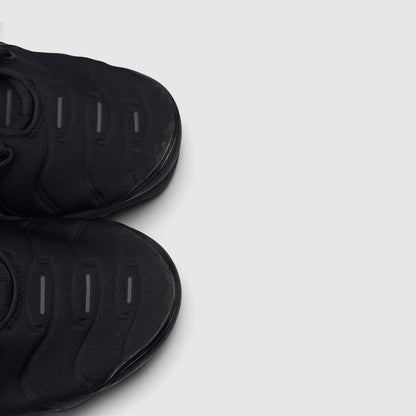 Nike Air VaporMax Plus Triple Black, buty sportowe męskie w bardzo dobrym stanie rozmiar 43, detal