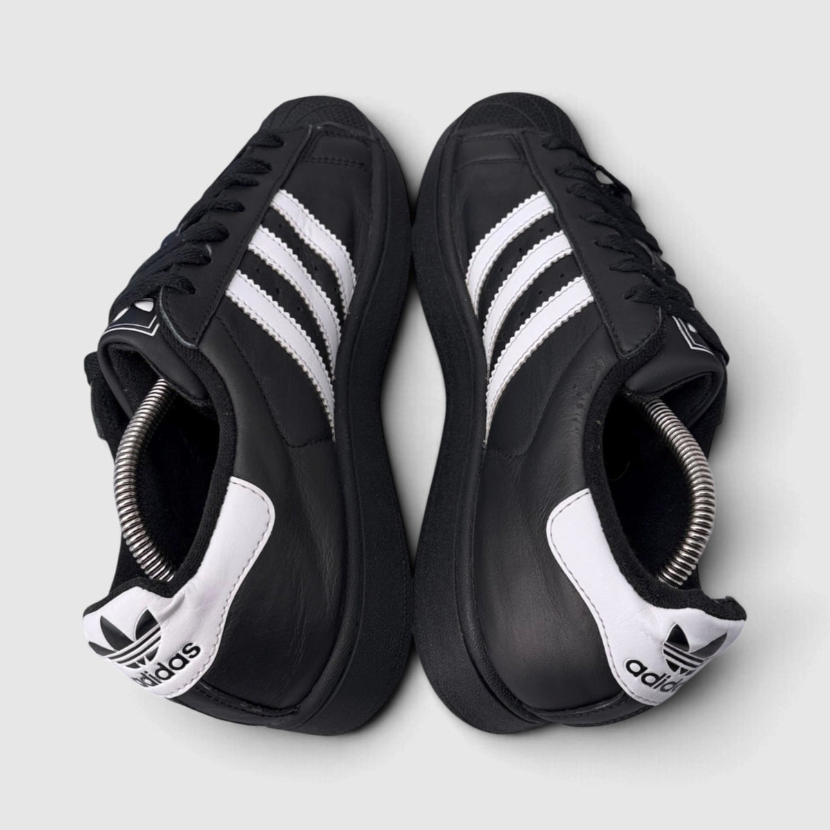 Adidas Superstar II Black White, buty sportowe męskie w bardzo dobrym stanie rozmiar 41 1/3, widok z góry
