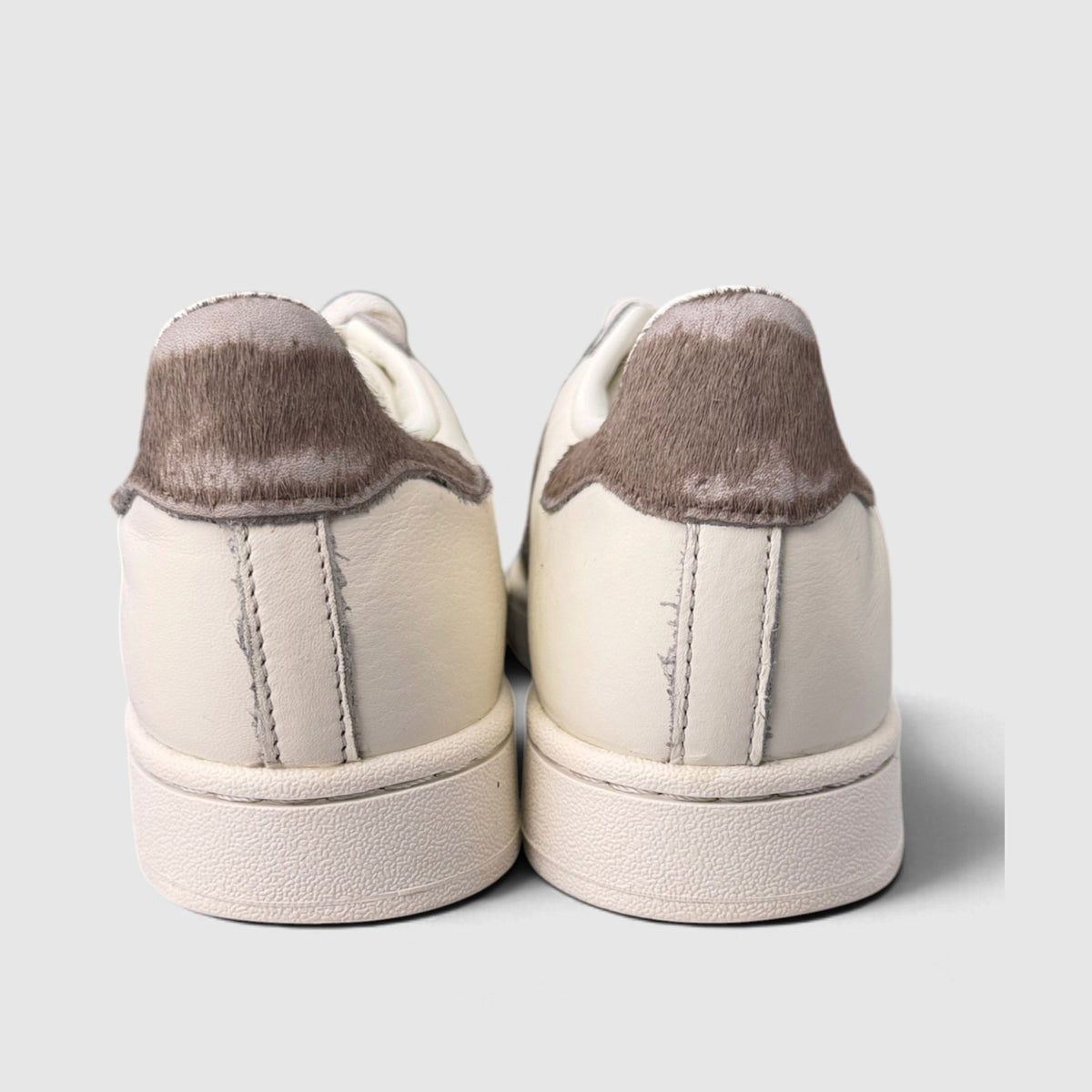 Adidas Superstar II, buty sportowe damskie w bardzo dobrym stanie rozmiar 39 1/3, widok z tyłu