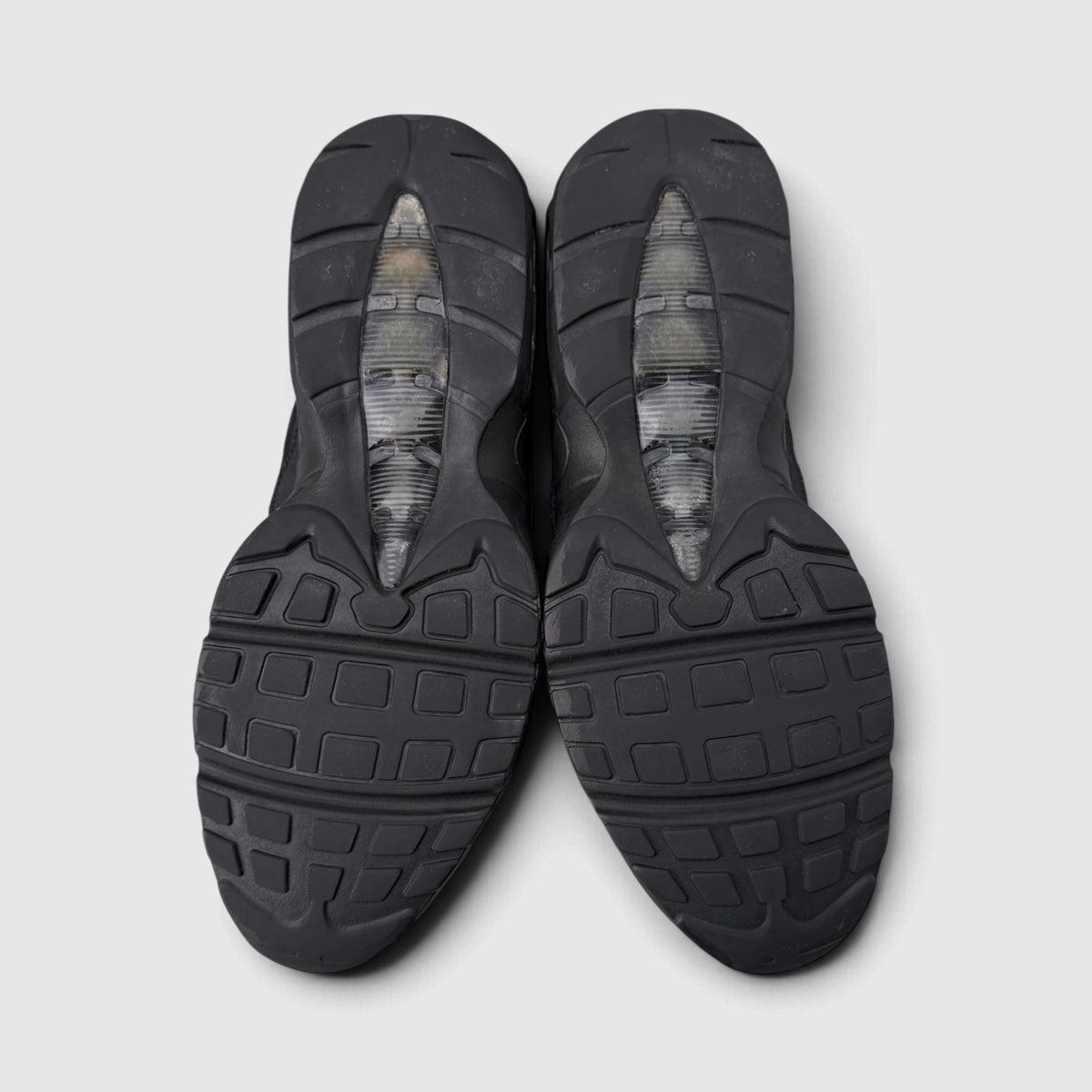 Nike Air Max 95 Essential Triple Black, buty sportowe męskie w bardzo dobrym stanie rozmiar 45, podeszwa