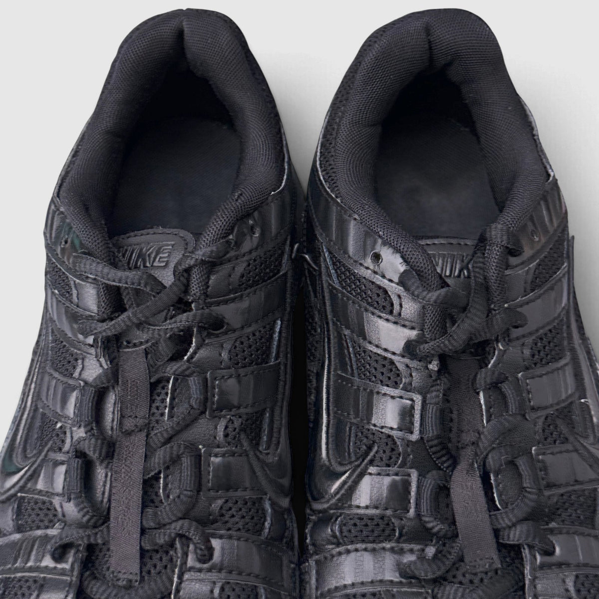 Nike P-6000 Black, buty sportowe męskie w bardzo dobrym stanie rozmiar 43, wkładka