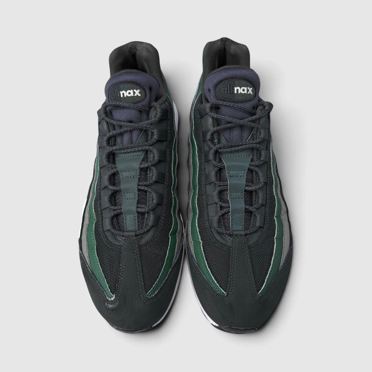 Nike Air Max 95, buty sportowe męskie w bardzo dobrym stanie rozmiar 46, widok z góry