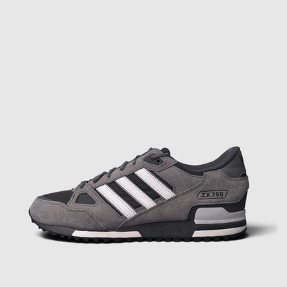 Adidas ZX 750, buty sportowe męskie w bardzo dobrym stanie rozmiar 46 2/3, boczny profil, lewa strona