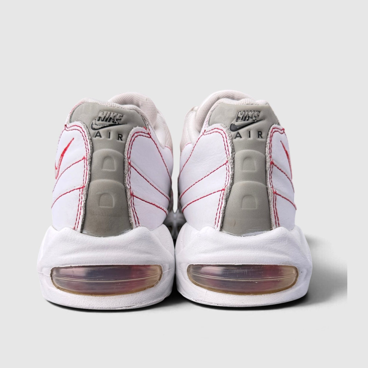 Nike Air Max 95 OG, buty sportowe męskie w bardzo dobrym stanie rozmiar 44.5, widok z tyłu