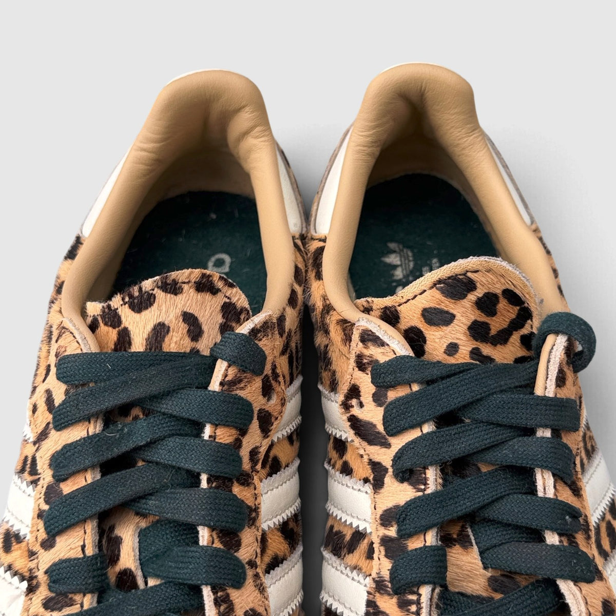 Adidas Samba Leopard Magic, buty sportowe damskie w bardzo dobrym stanie rozmiar 39 1/3, wkładka