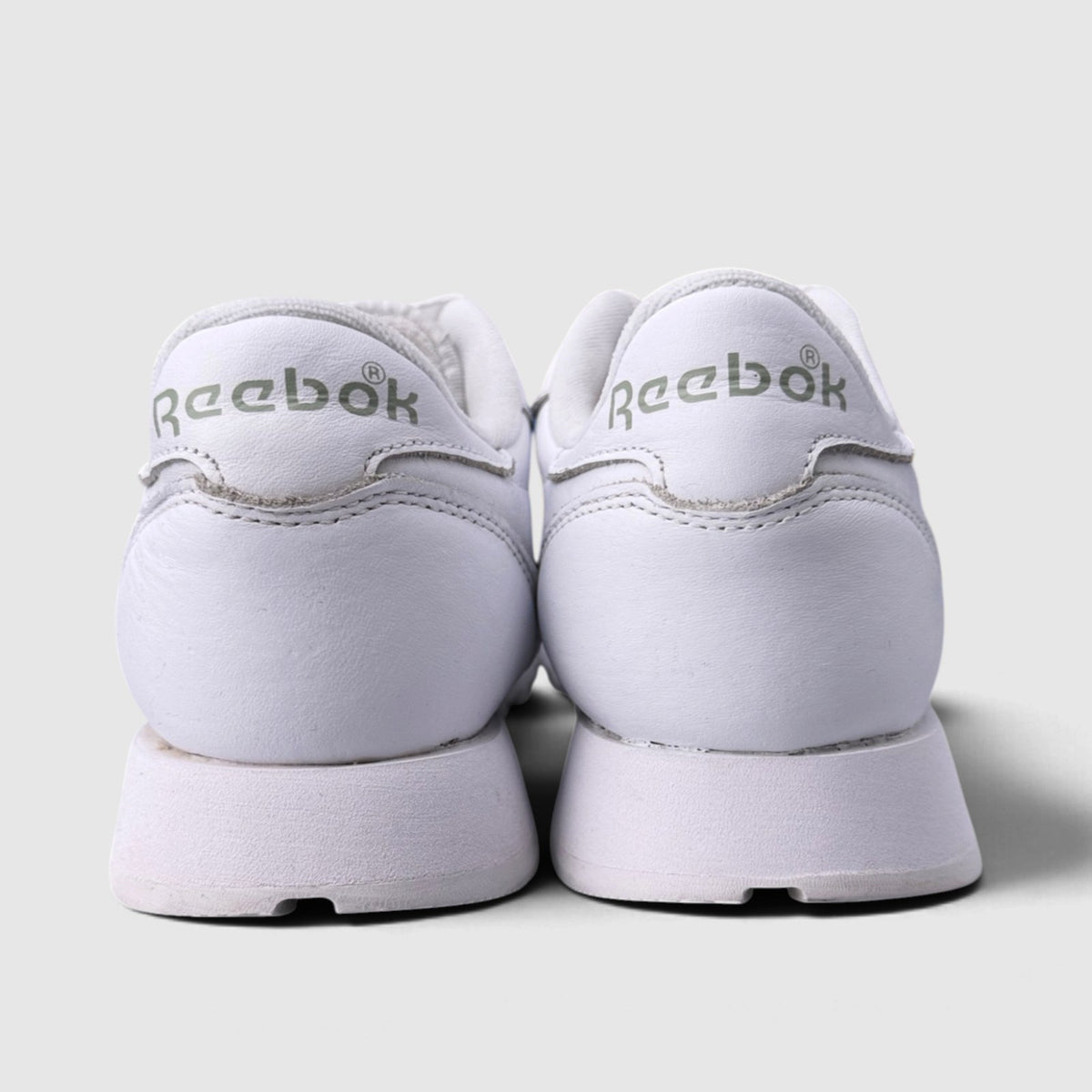 Reebok Glide, buty sportowe męskie w bardzo dobrym stanie rozmiar 44, widok z tyłu